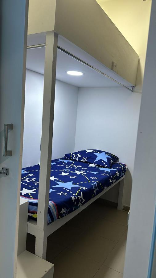 Deluxe Loft Rooms Near Burjuman Metro Station , Bur Dubai Exteriör bild