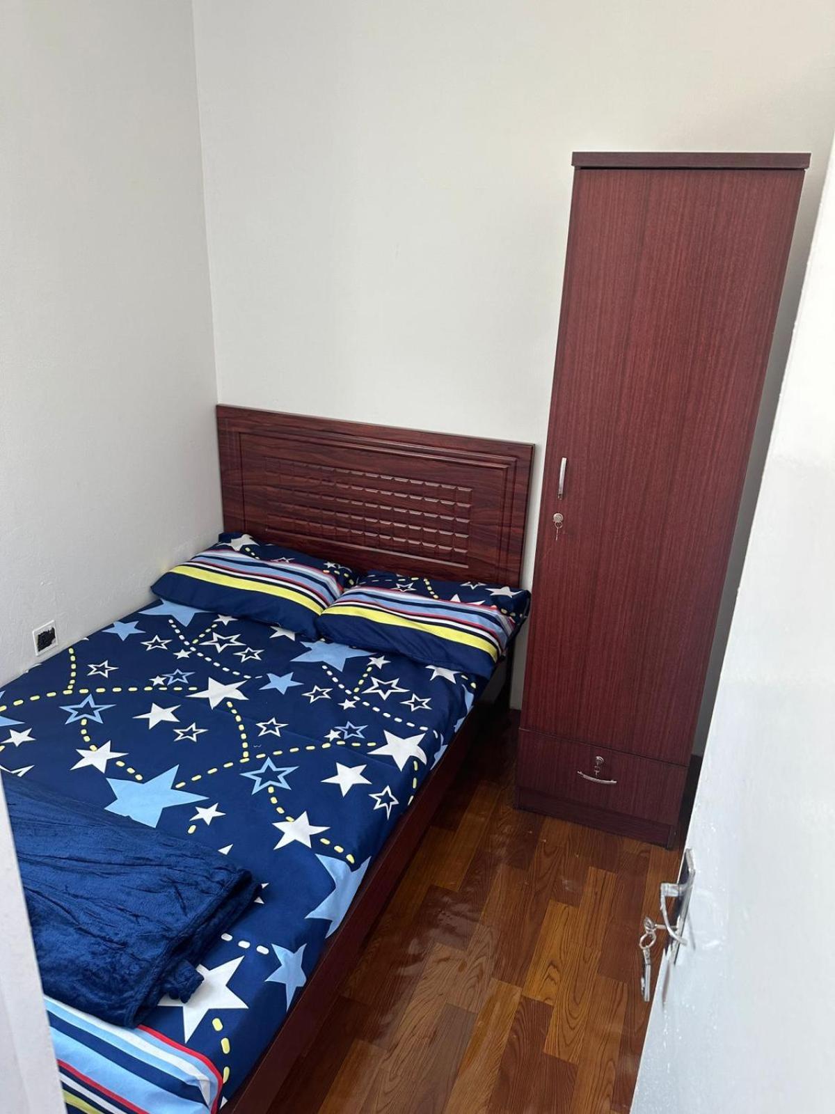 Deluxe Loft Rooms Near Burjuman Metro Station , Bur Dubai Exteriör bild
